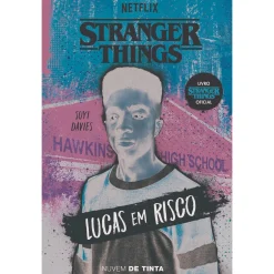 Nuvem De Tinta Stranger Things - Lucas em Risco de Suyi Davies de Suyi Davies^ Coleções Juvenis